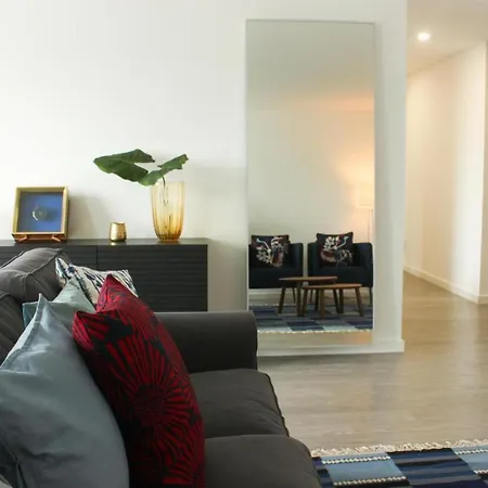 Deluxe Apartment Near The Beach * Parede